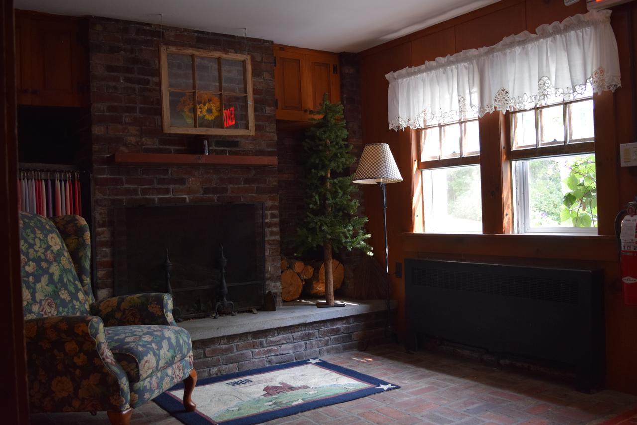 The New Hampshire Mountain Inn Wilmot エクステリア 写真