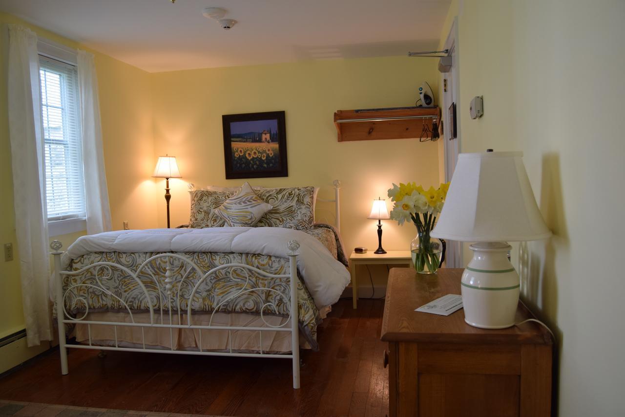 The New Hampshire Mountain Inn Wilmot エクステリア 写真