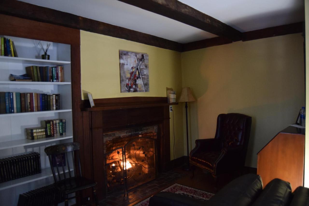 The New Hampshire Mountain Inn Wilmot エクステリア 写真
