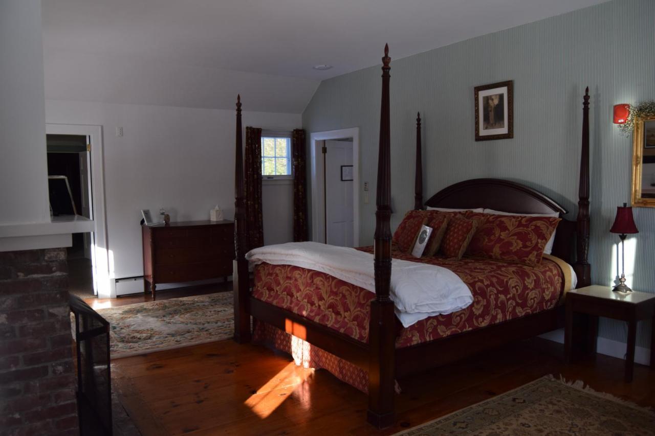 The New Hampshire Mountain Inn Wilmot エクステリア 写真
