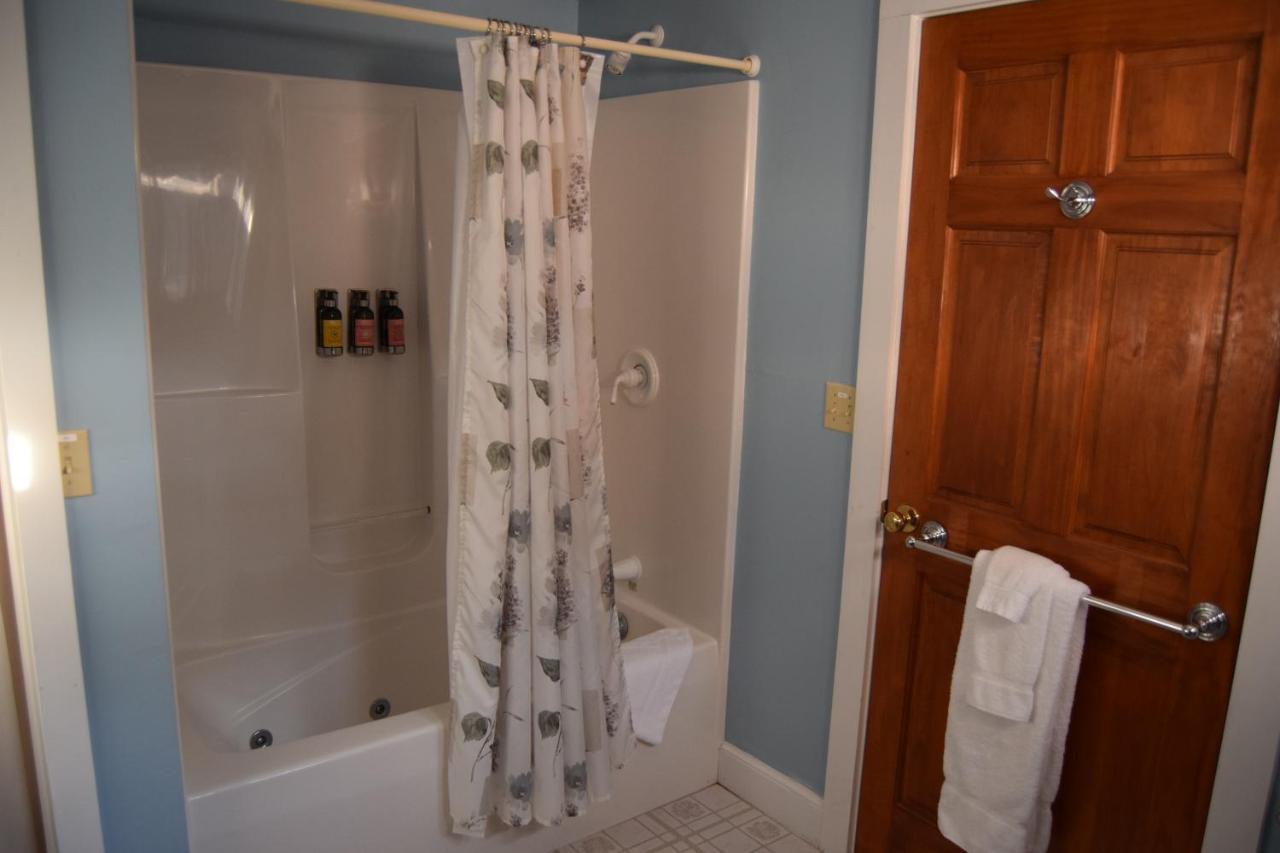 The New Hampshire Mountain Inn Wilmot エクステリア 写真